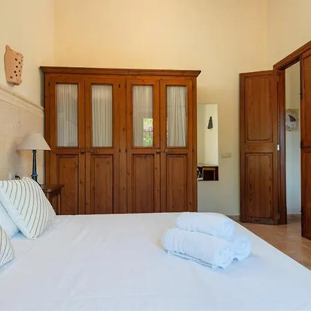 Alcudiola Villa Santa Margalida